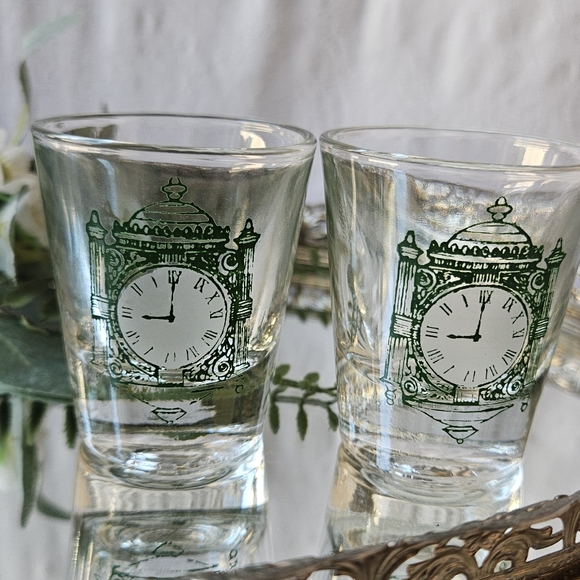 Vintage Marshall Fields Shot Glasses - set of 4 - Picture 4 of 4